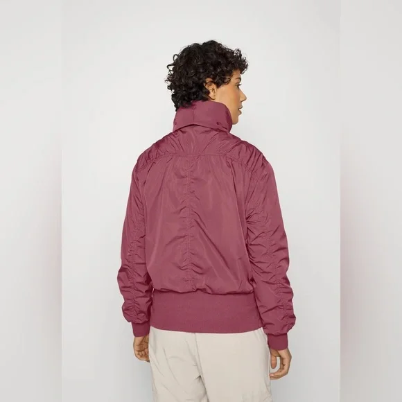 ATHLETA Point Reyes Bomber II in Tawny Rose
(Jetsetter) - Picture 3 of 11